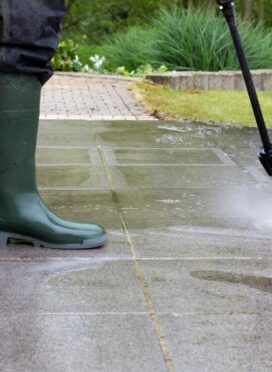 best-window-cleaner-north-bay-pressure-washing-2_orig