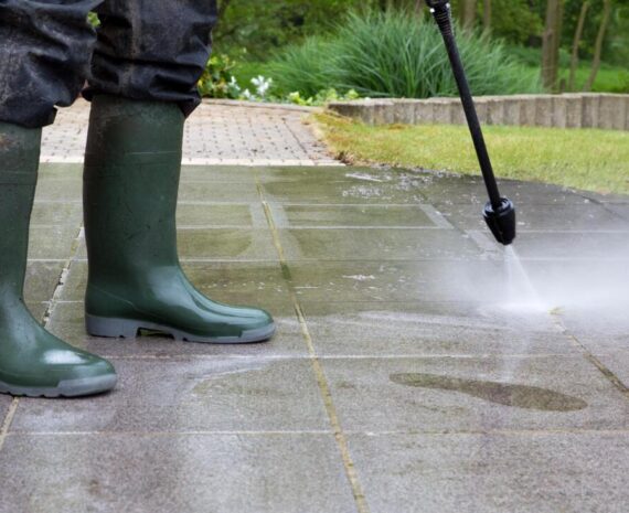 best-window-cleaner-north-bay-pressure-washing-2_orig